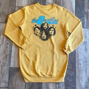 The Beatles Yellow Crewneck Long oversized Sweater